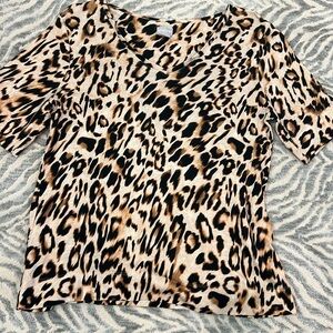 Chico V-neck T-shirt